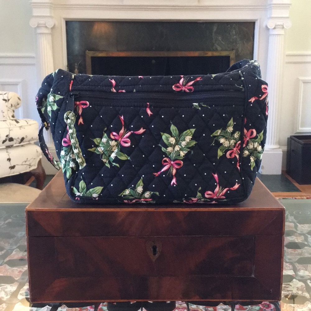 Vera Bradley black purse!